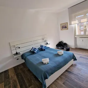 Casa Francesco , Milano Italia